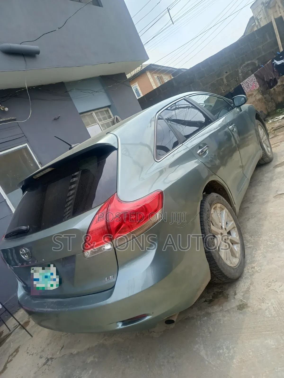 Toyota Venza 2011 Green