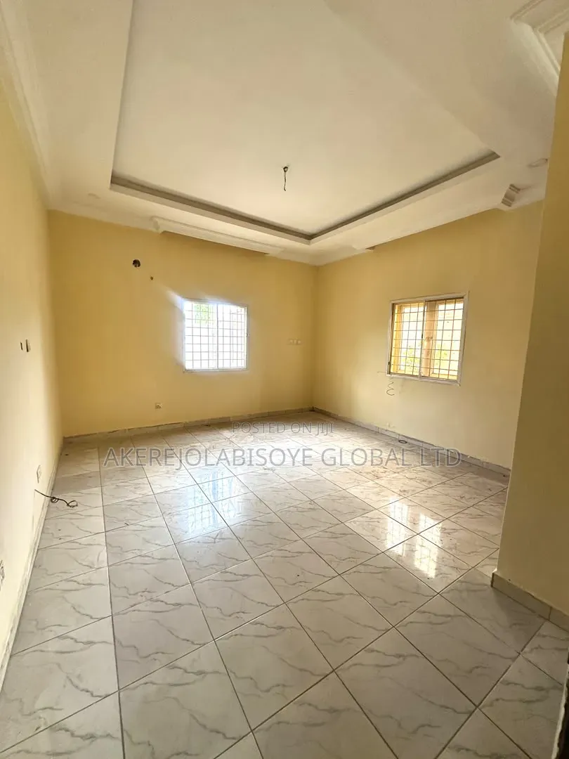 3bdrm Bungalow in Kubwa for sale