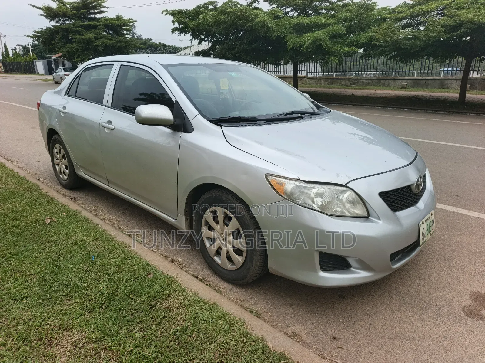 Toyota Corolla 2009 Silver