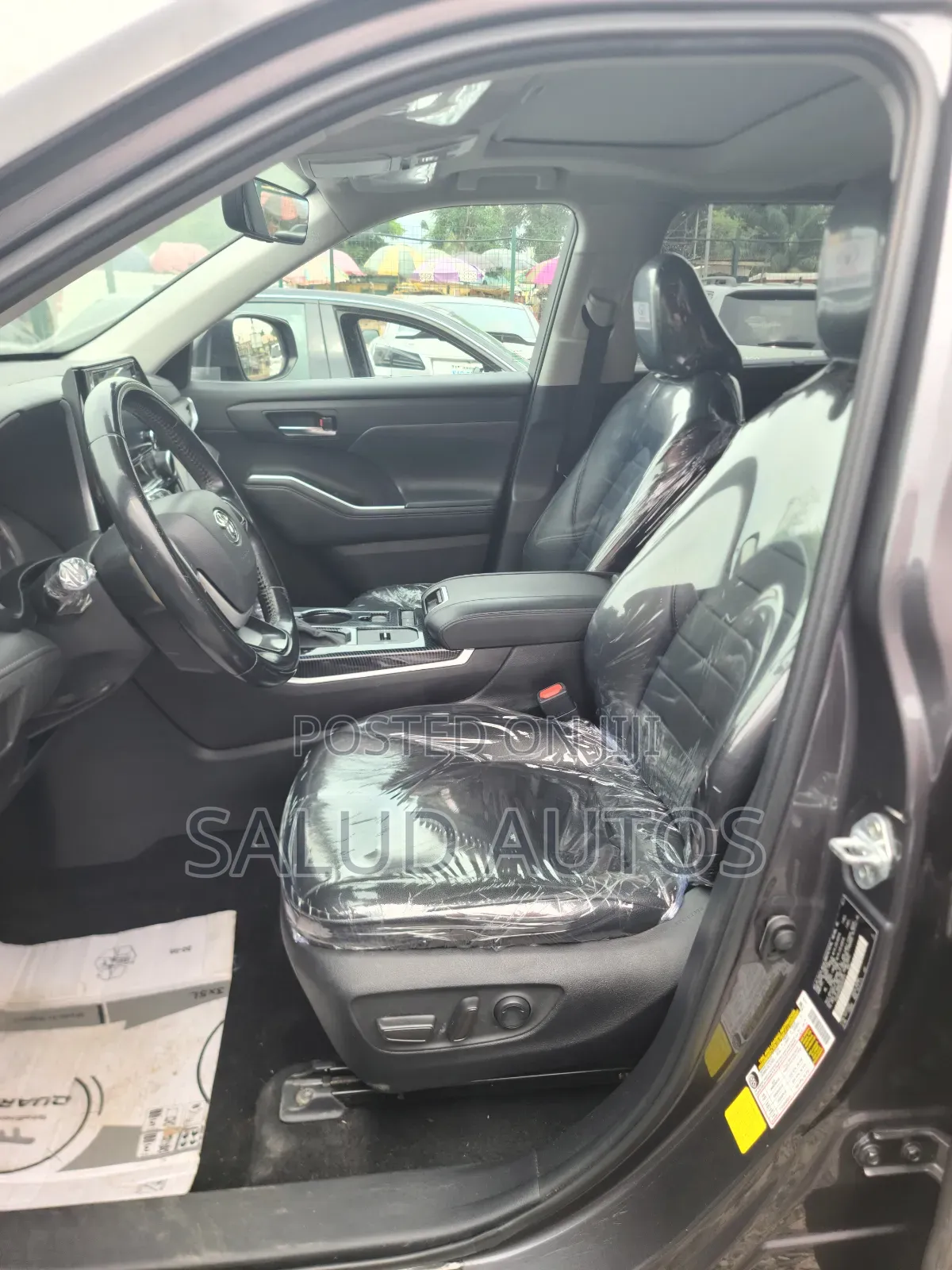 Toyota Highlander XLE 2022 Gray