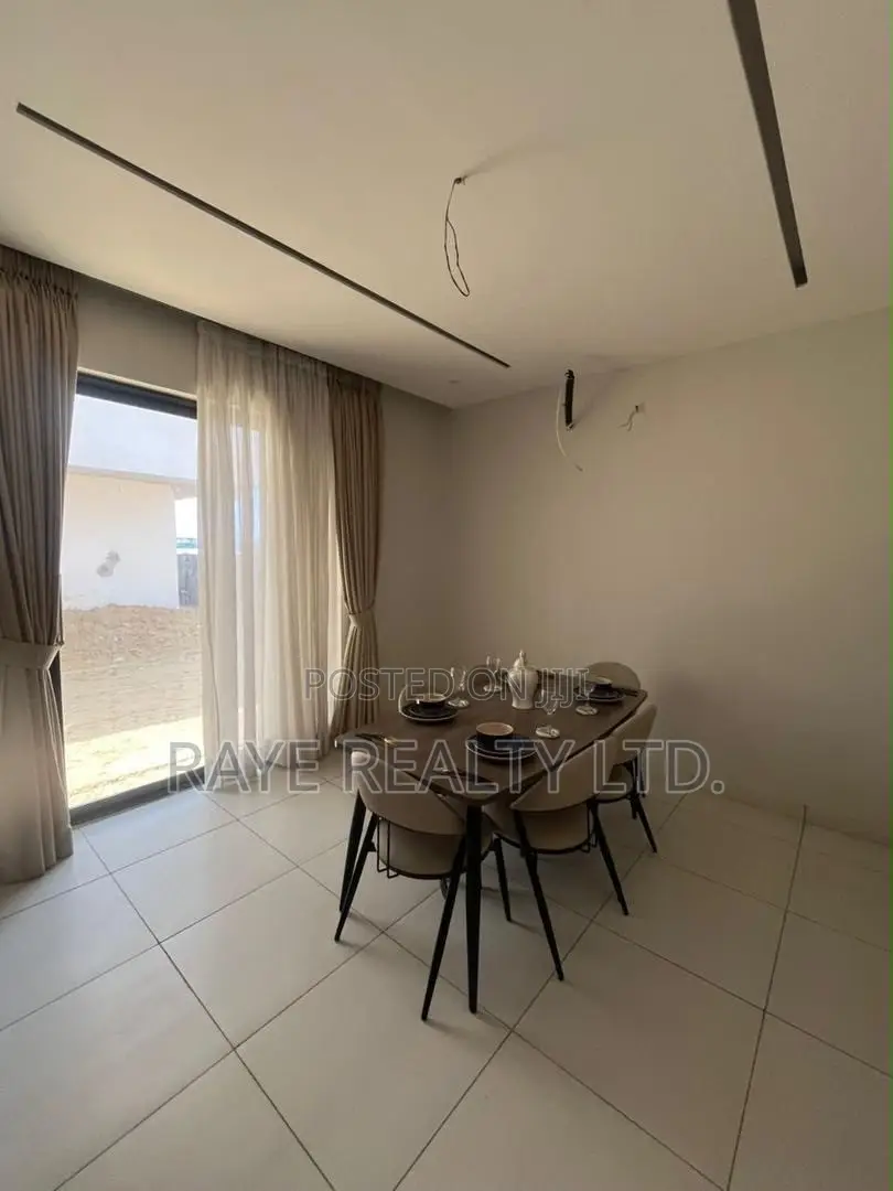 4bdrm Duplex in Lekki Phase 1 for sale