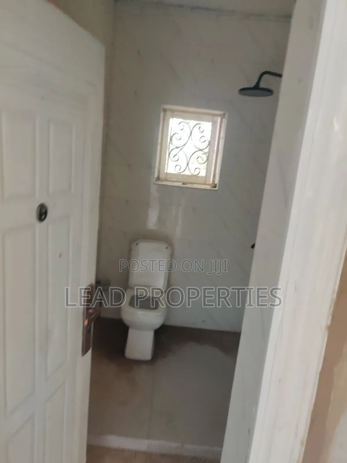 2bdrm Block of Flats in Hob Estate Akure for rent