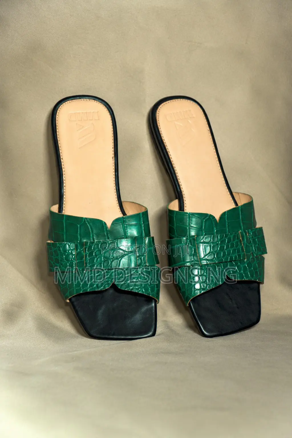 MMD Luce Moda Women's Green Textured Slides Size 39