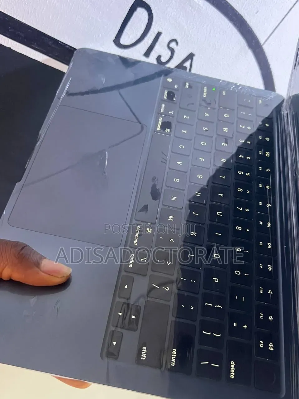 Laptop Apple MacBook Air 2022 M2 8GB Apple M2 SSD 256GB