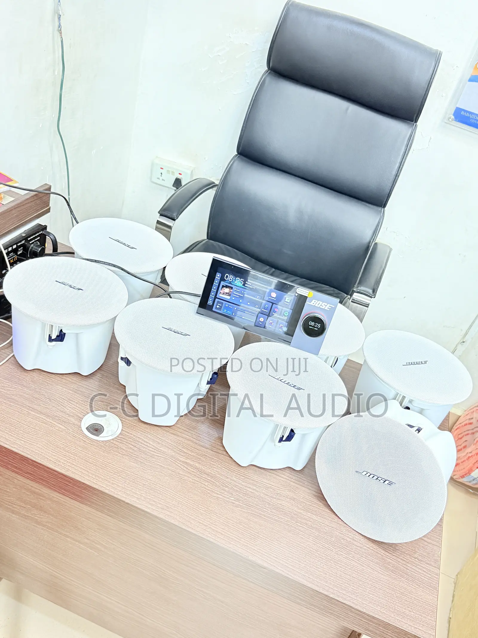 Bose Smart Inwall Amplifier and 8 Bose Ceiling Speaker Setup
