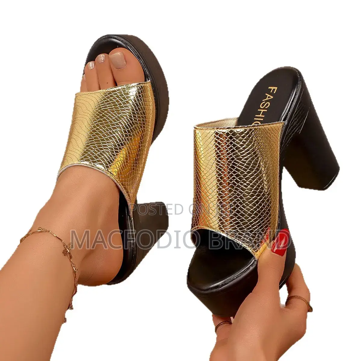 Women's Elegant, Beautiful Snake Print Chunky High,
