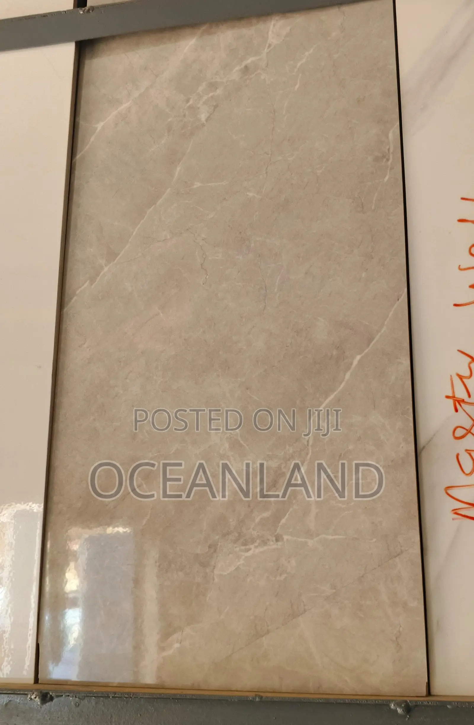 Glossy Wall Tile