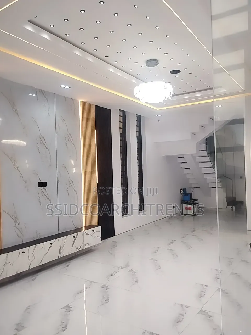 5bdrm Duplex in Call To Access, Ikota for sale