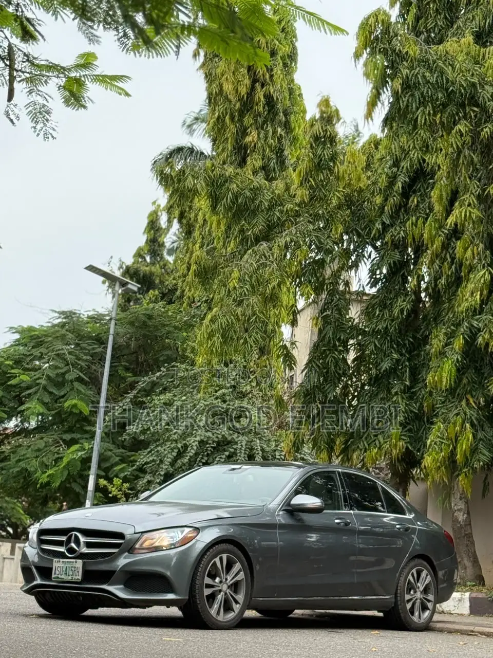 Mercedes-Benz C300 Base 4Matic Sedan AWD (2.0L 4cyl 7A) 2016 Gray