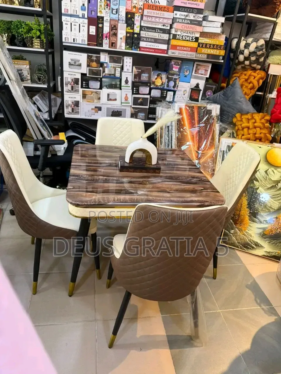 4 Seaters Marble Dining Table With Chairs