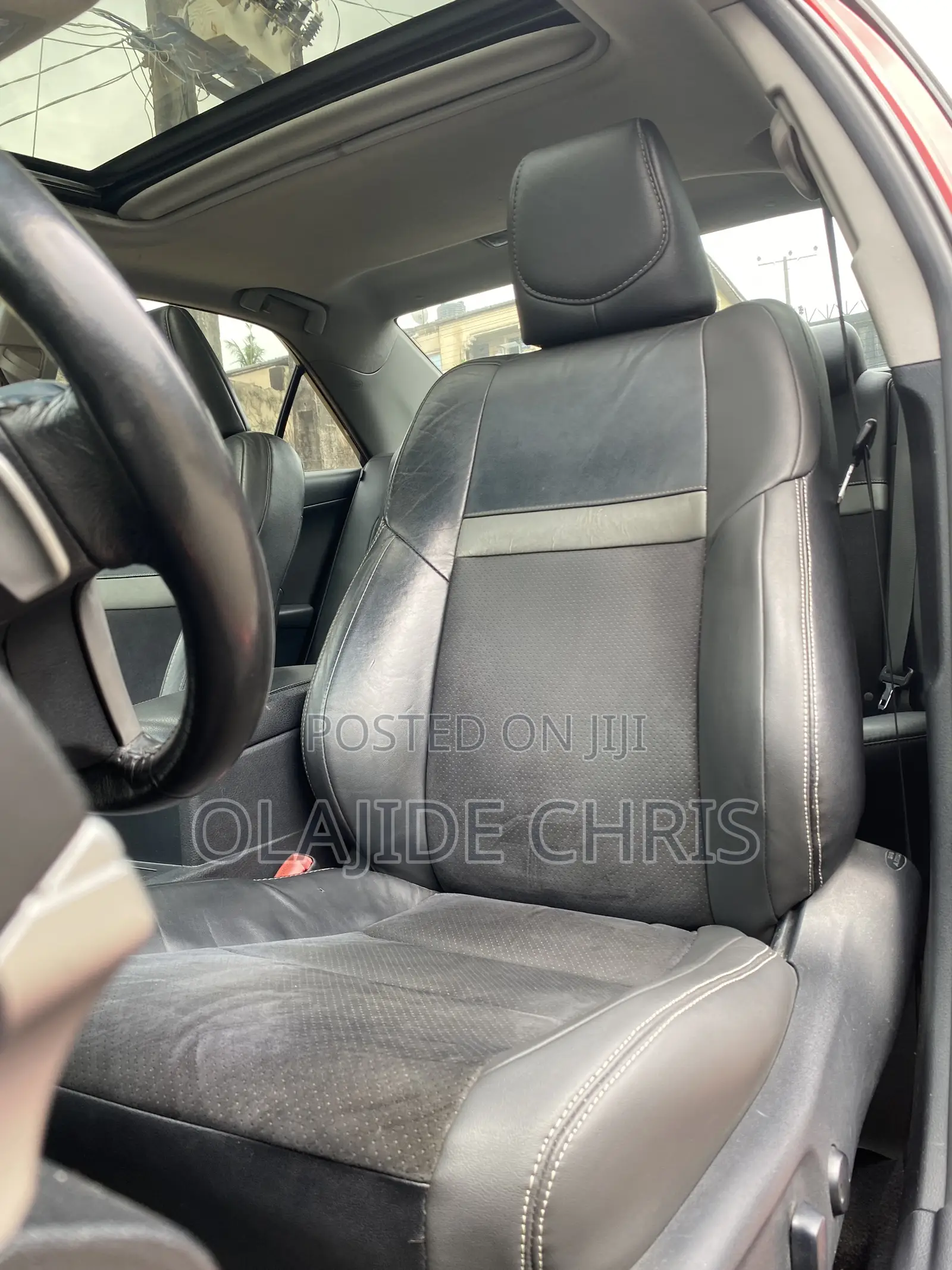 Toyota Camry SE V6 4dr Sedan (3.5L 6cyl 6A) 2012 Red