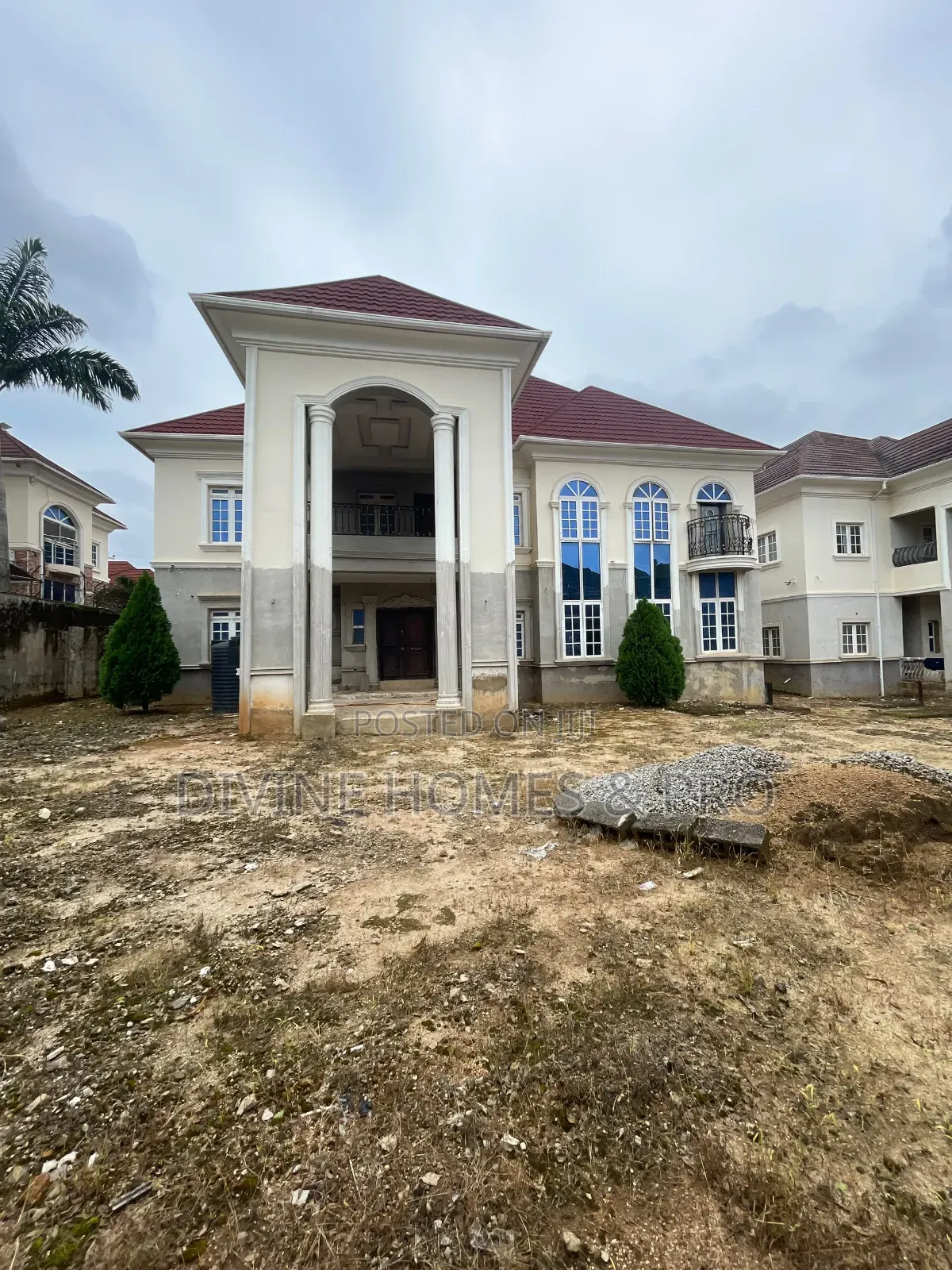 6bdrm Duplex in Katampe (Main) for sale