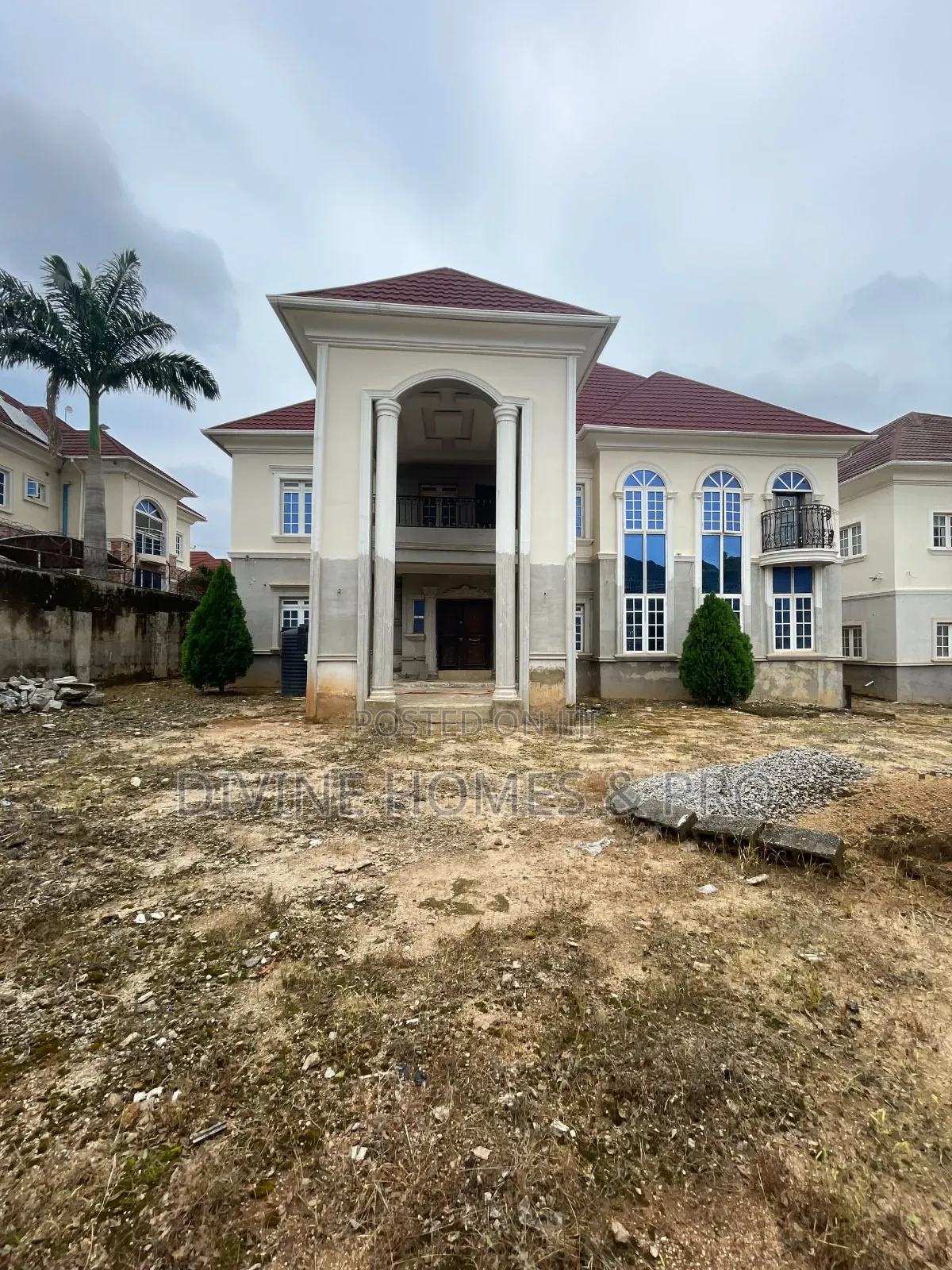 6bdrm Duplex in Katampe (Main) for sale
