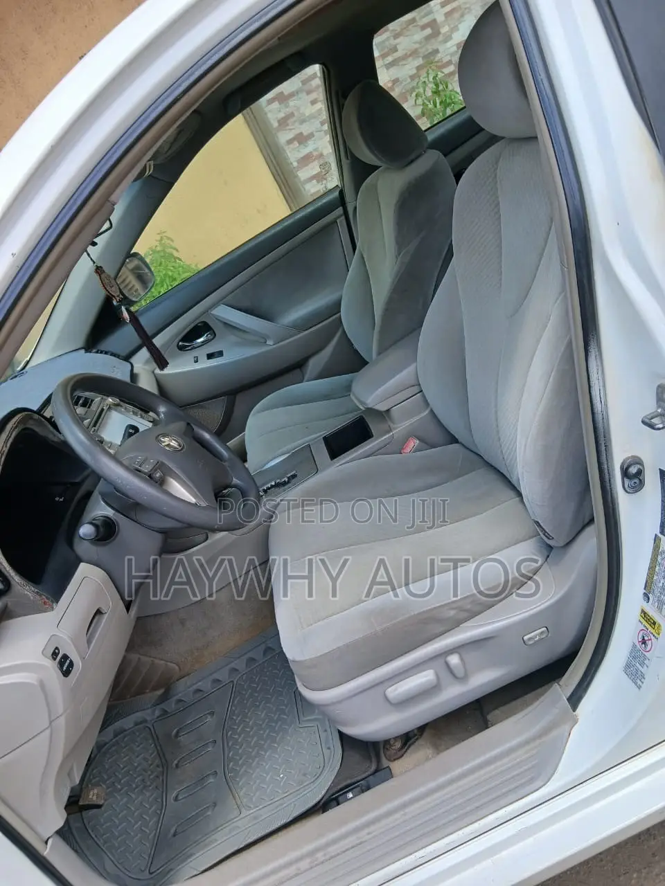 Toyota Camry SE 4dr Sedan (2.4L 4cyl 5A) 2009 White