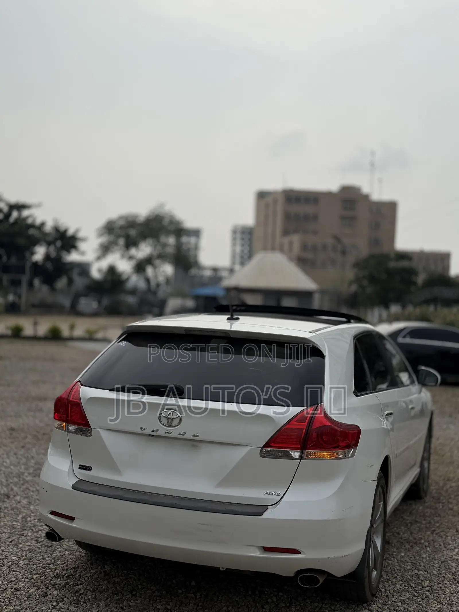 Toyota Venza V6 AWD 2010 White