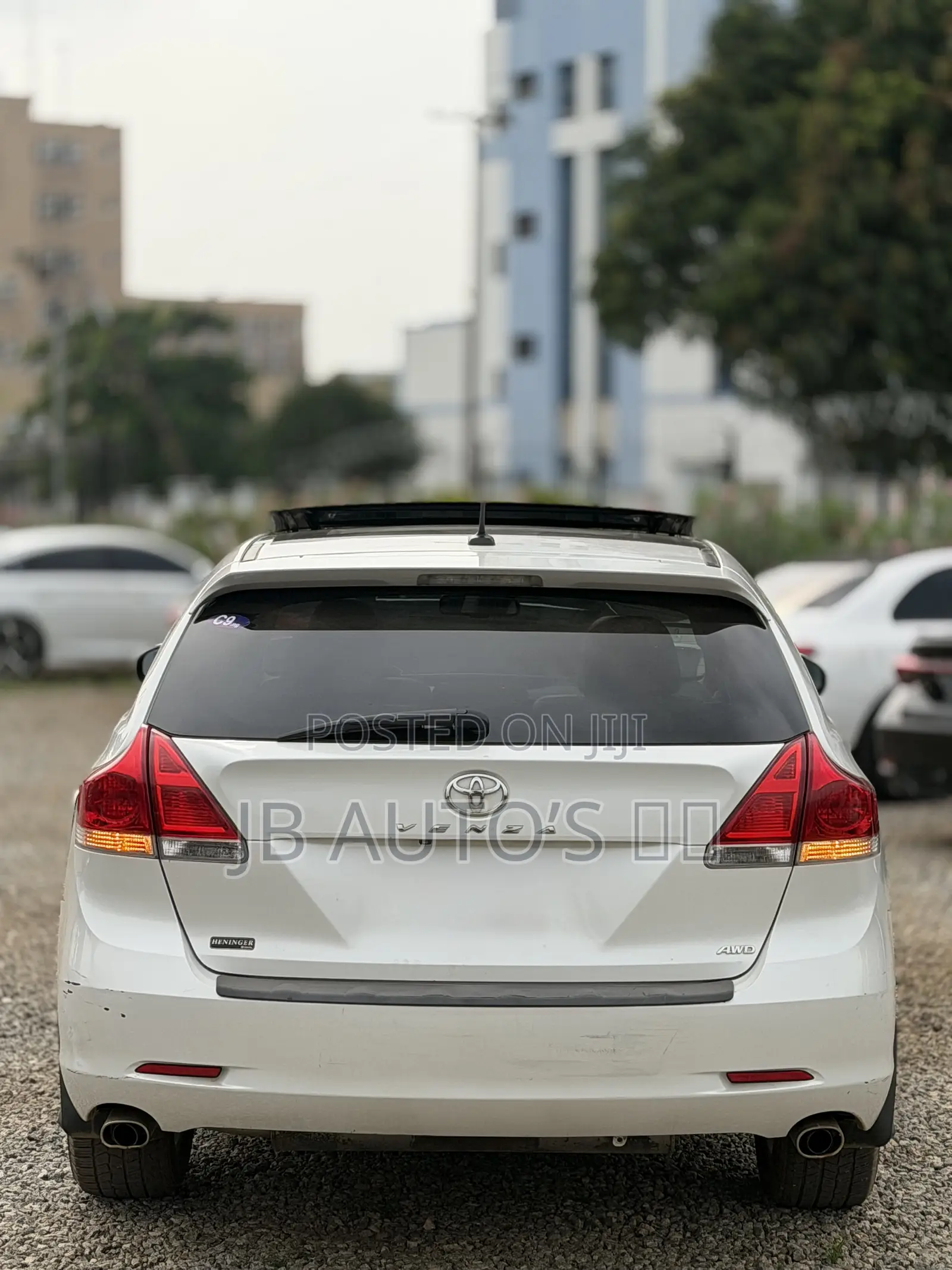 Toyota Venza V6 AWD 2010 White