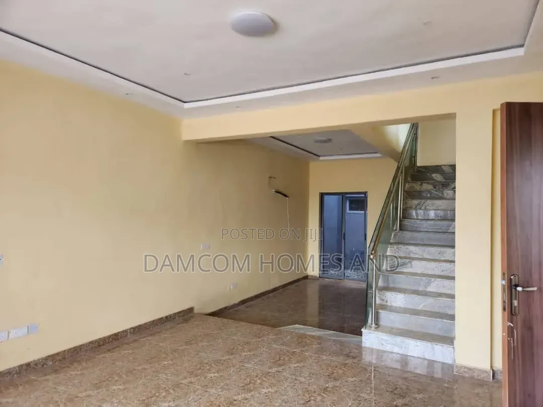 4bdrm Duplex in Bodija for sale