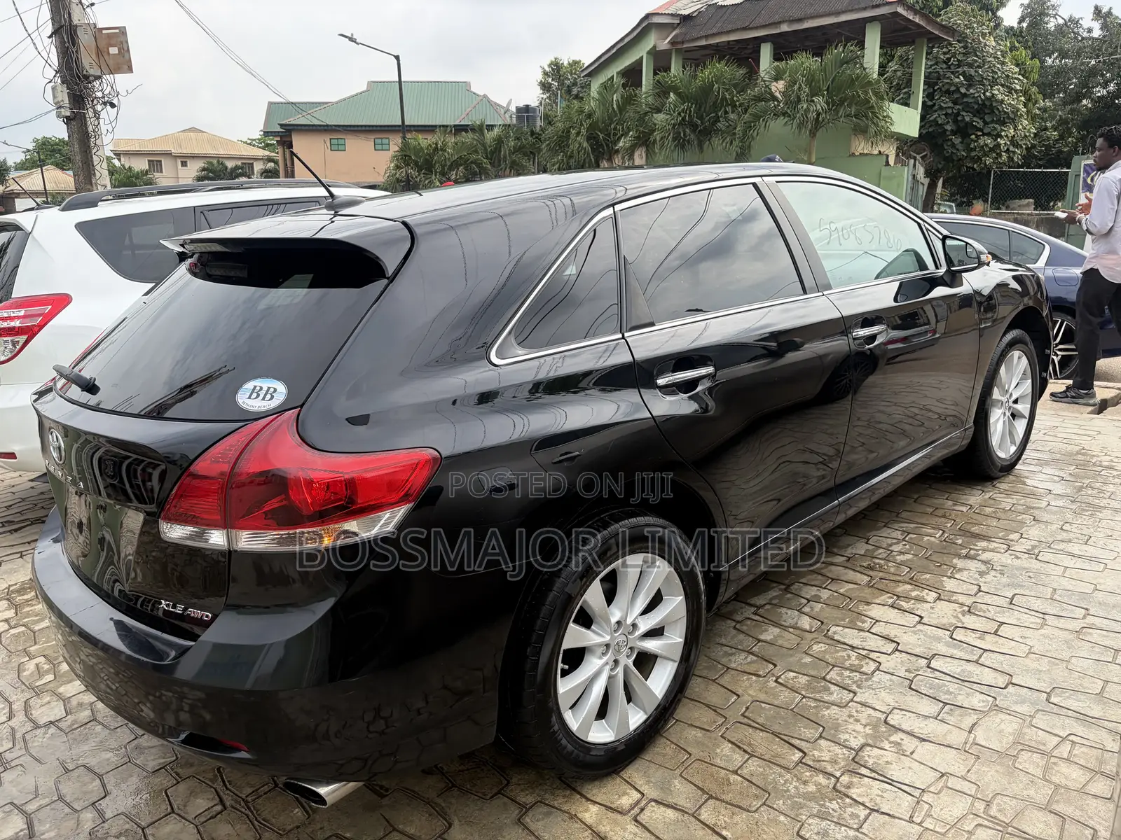 Toyota Venza XLE 4dr Wagon AWD (2.7L 4cyl 6A) 2015 Black