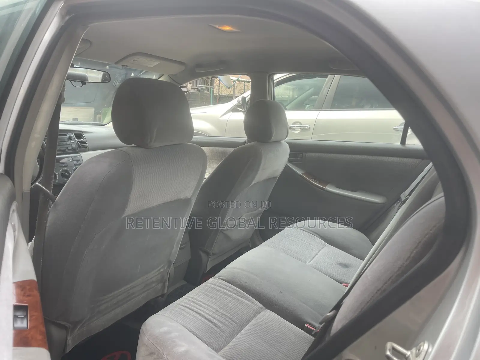 Toyota Corolla LE 2005 Silver