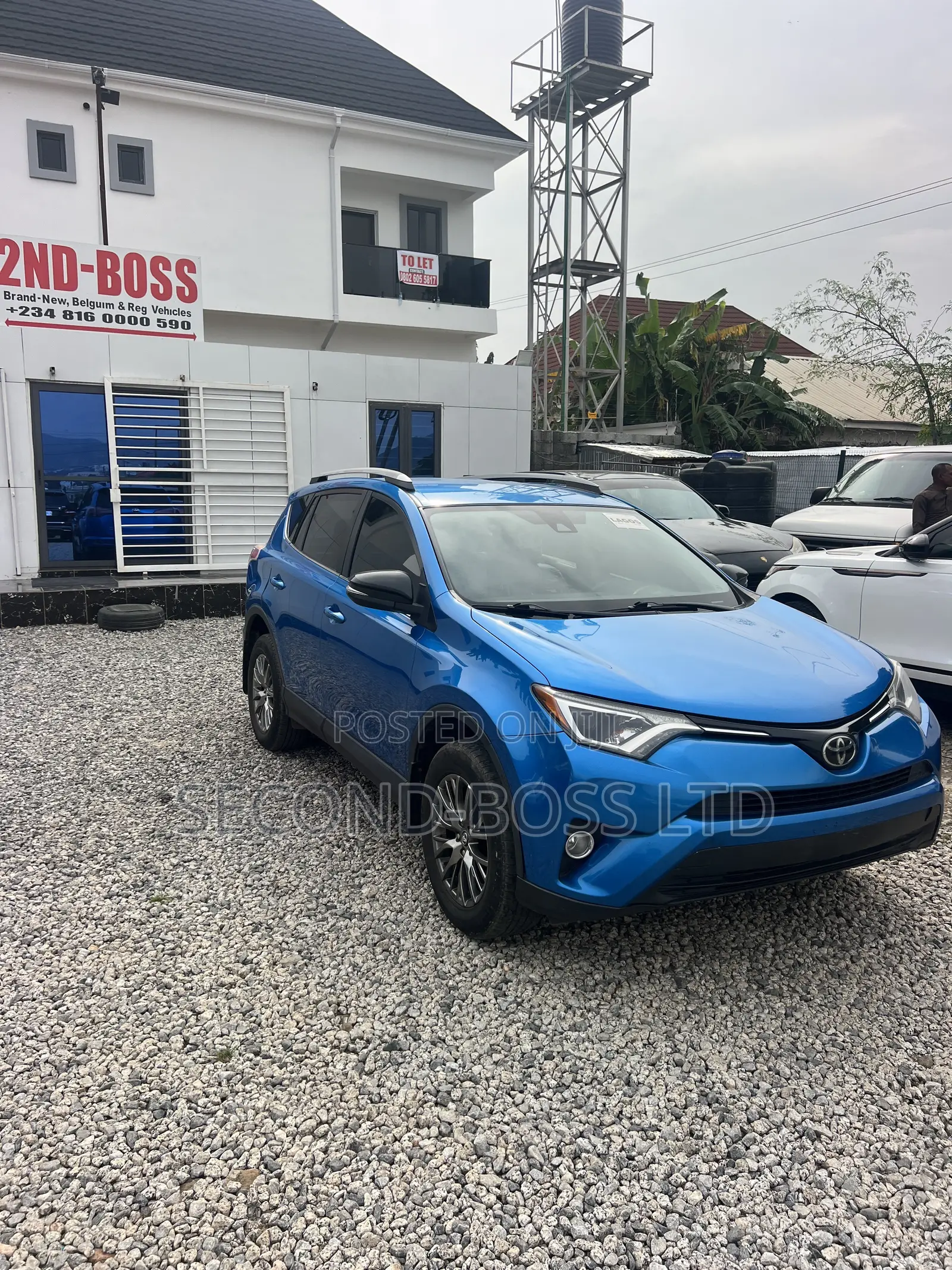 Toyota RAV4 LE AWD (2.5L 4cyl 6A) 2017 Blue
