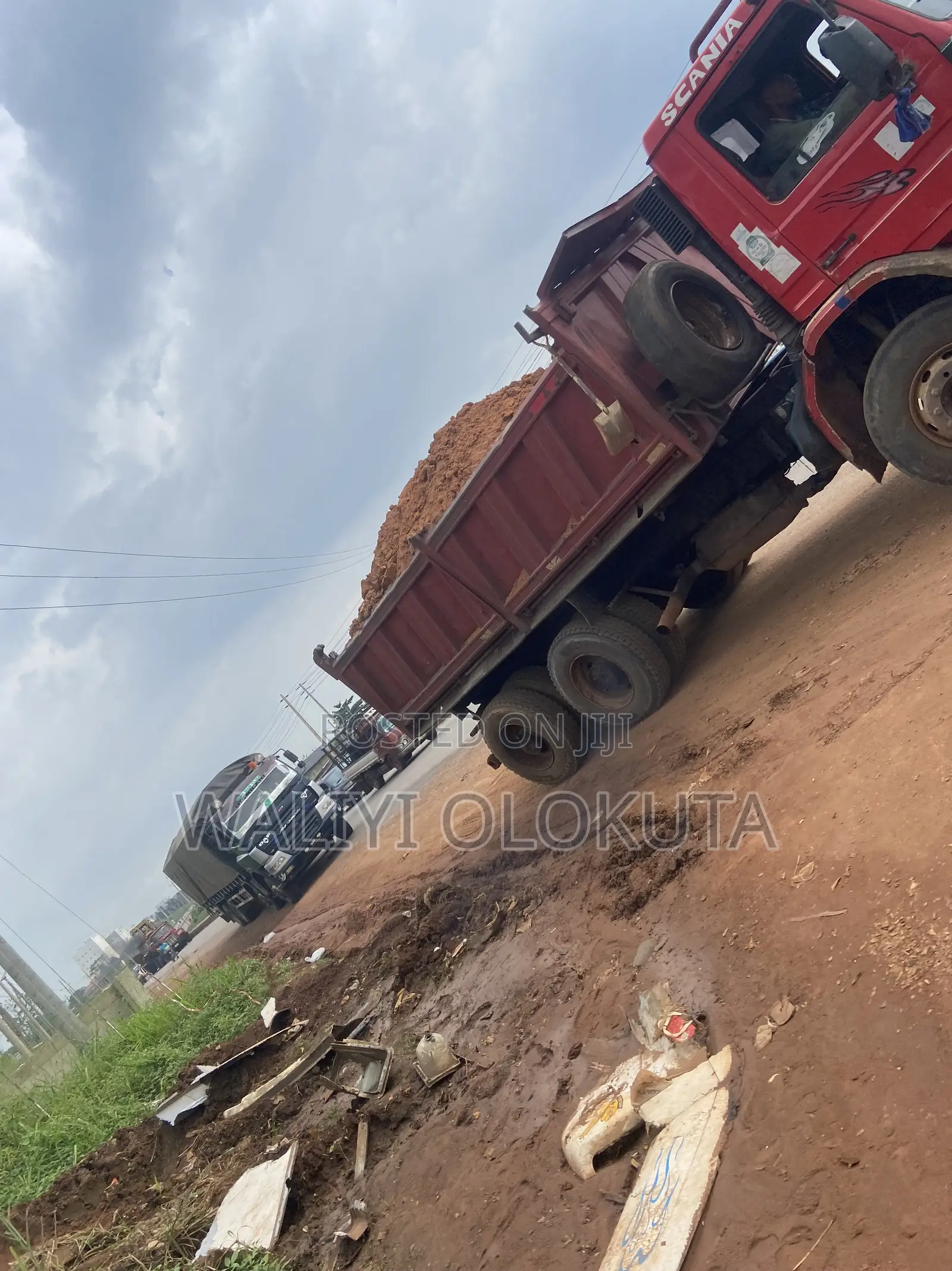 Full 20 Tons of Laterite Sand