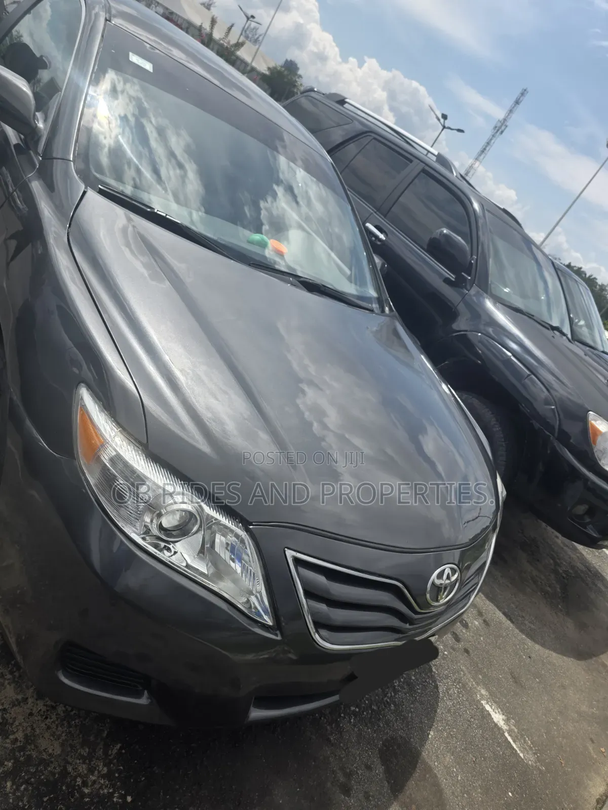 Toyota Camry LE 4dr Sedan (2.5L 4cyl 6AM) 2010 Gray