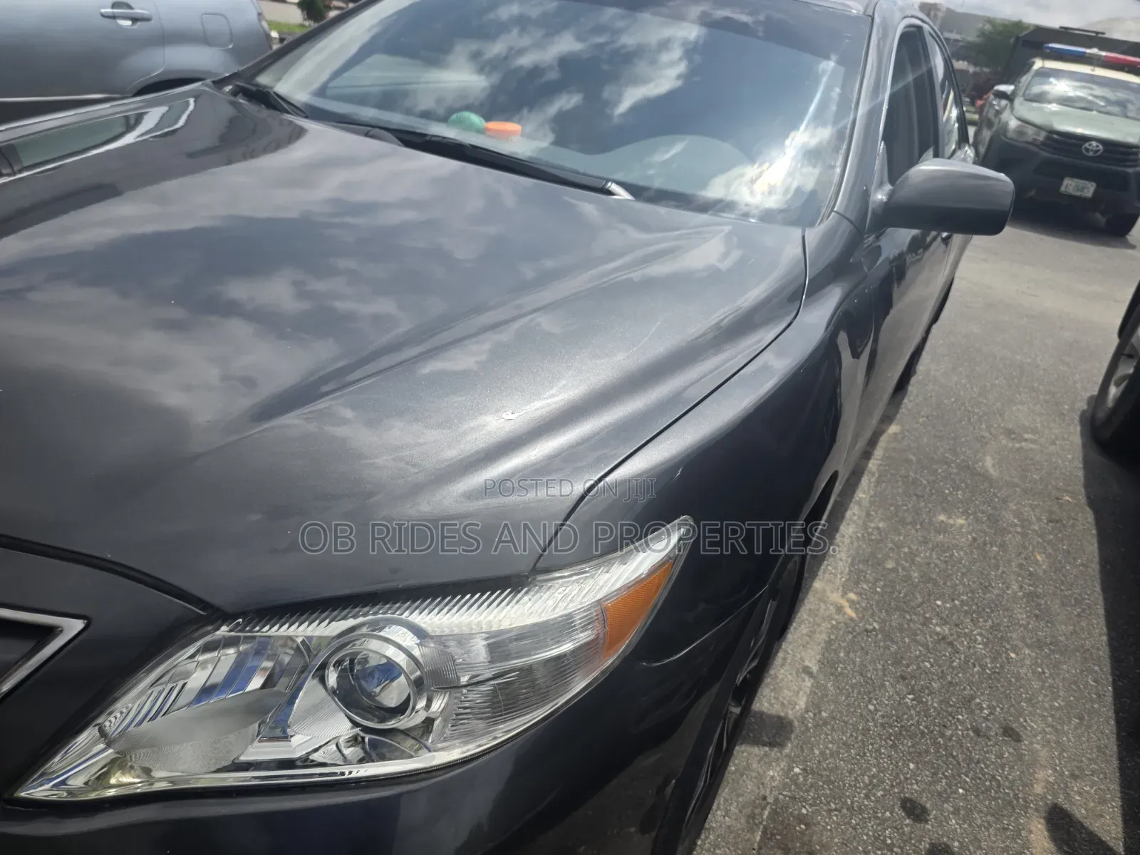 Toyota Camry LE 4dr Sedan (2.5L 4cyl 6AM) 2010 Gray