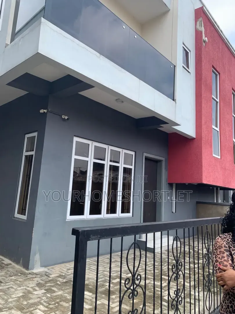 4bdrm Duplex in Ikeja GRA for sale