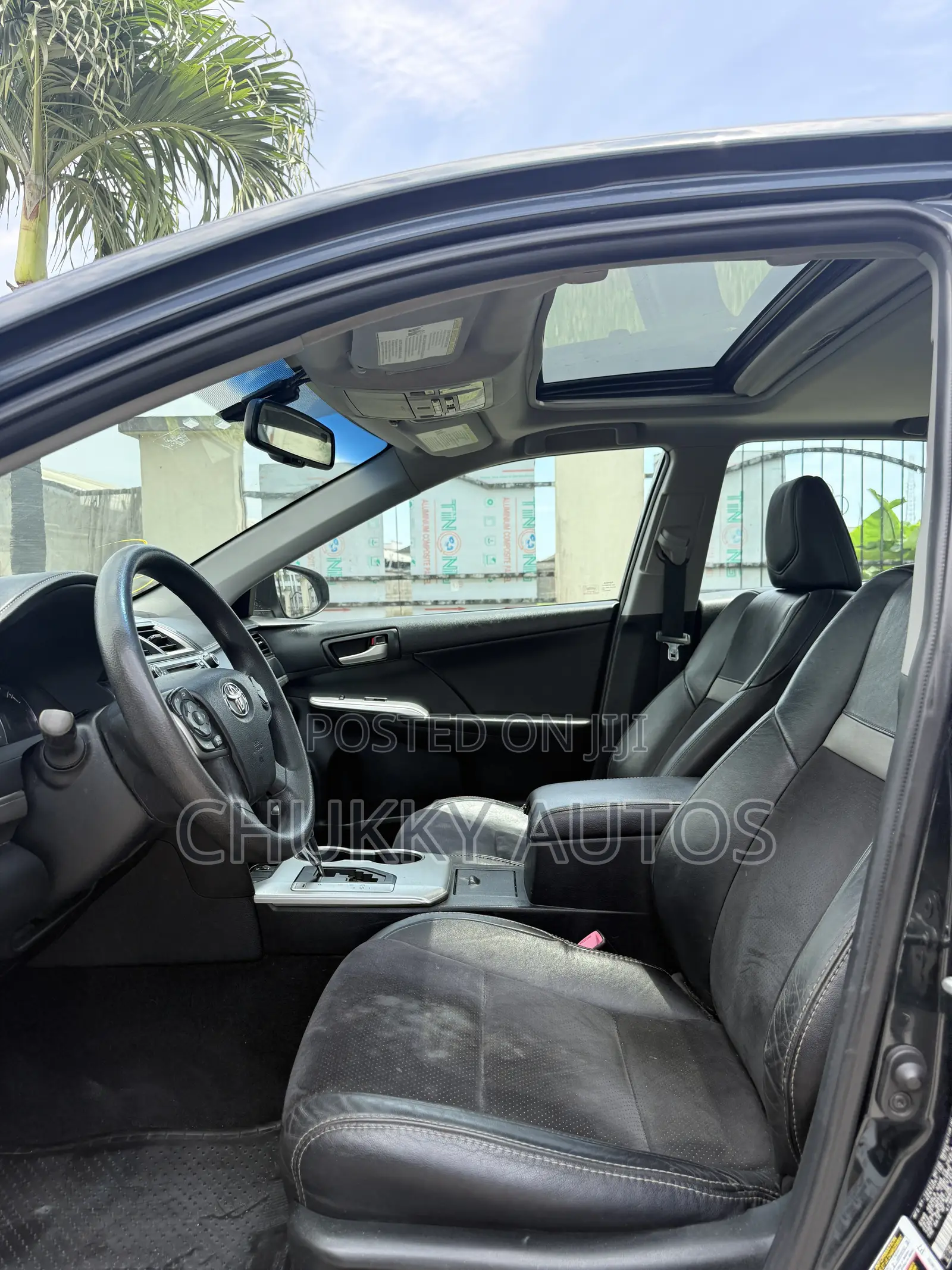 Toyota Camry SE 4dr Sedan (2.5L 4cyl 6A) 2013 Black