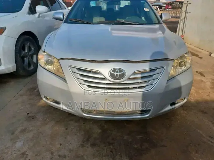 Toyota Camry 2008 Silver