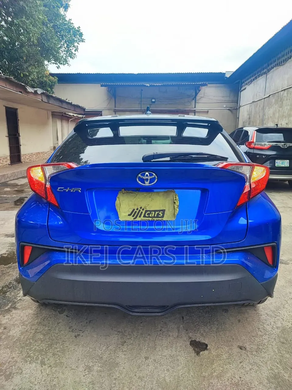 Toyota C-HR 2020 Blue
