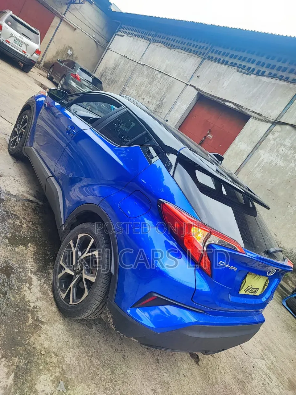 Toyota C-HR 2020 Blue