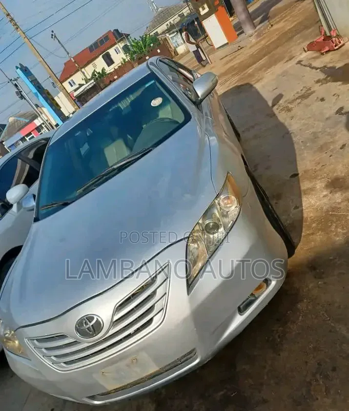 Toyota Camry 2008 Silver