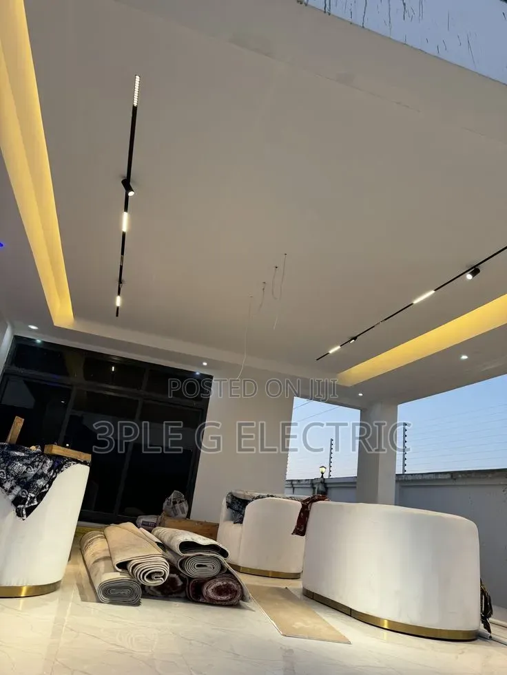 Stylish LED Magnetic Track Light for Your Interior