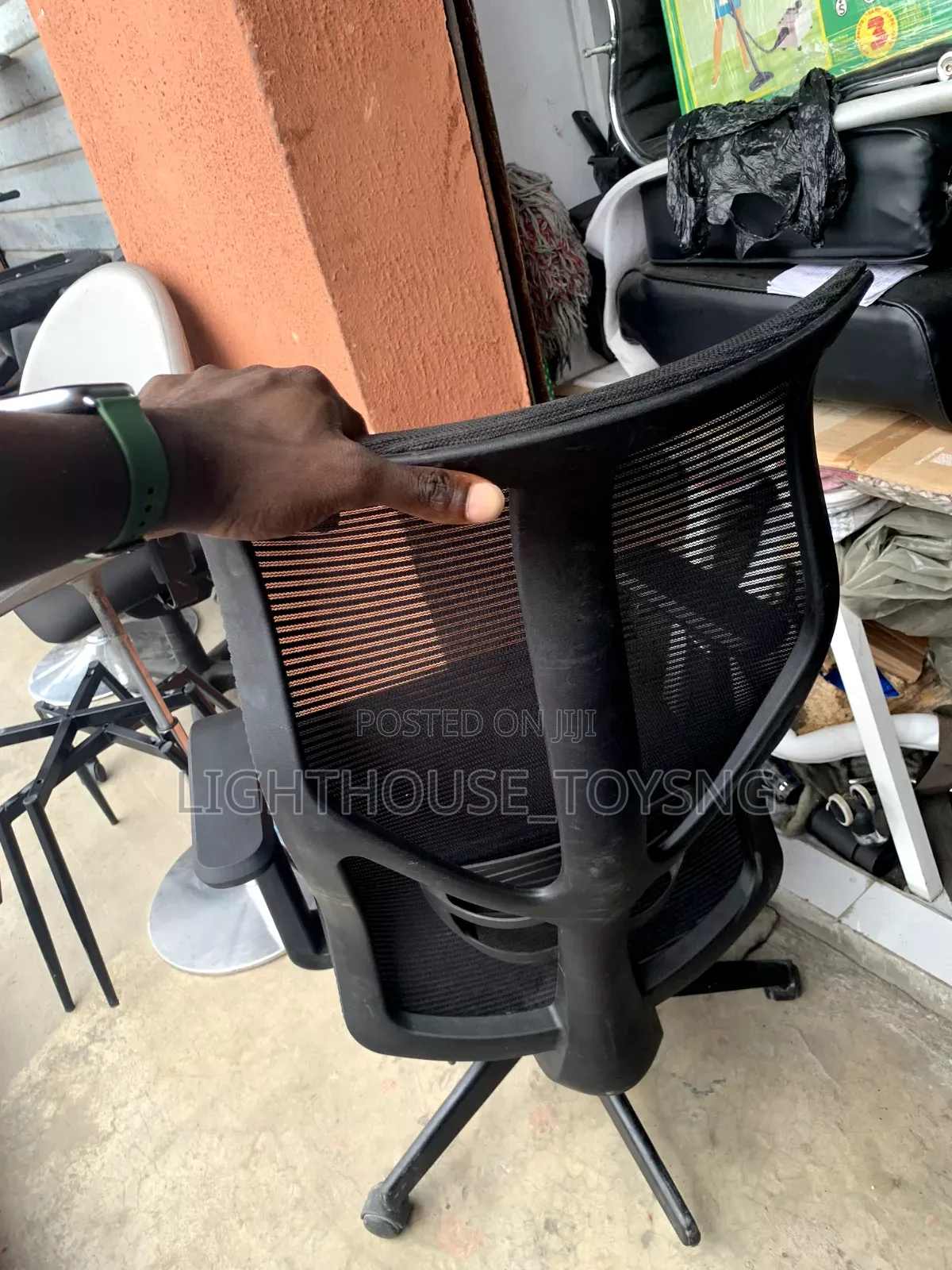 Standard Office Chairs