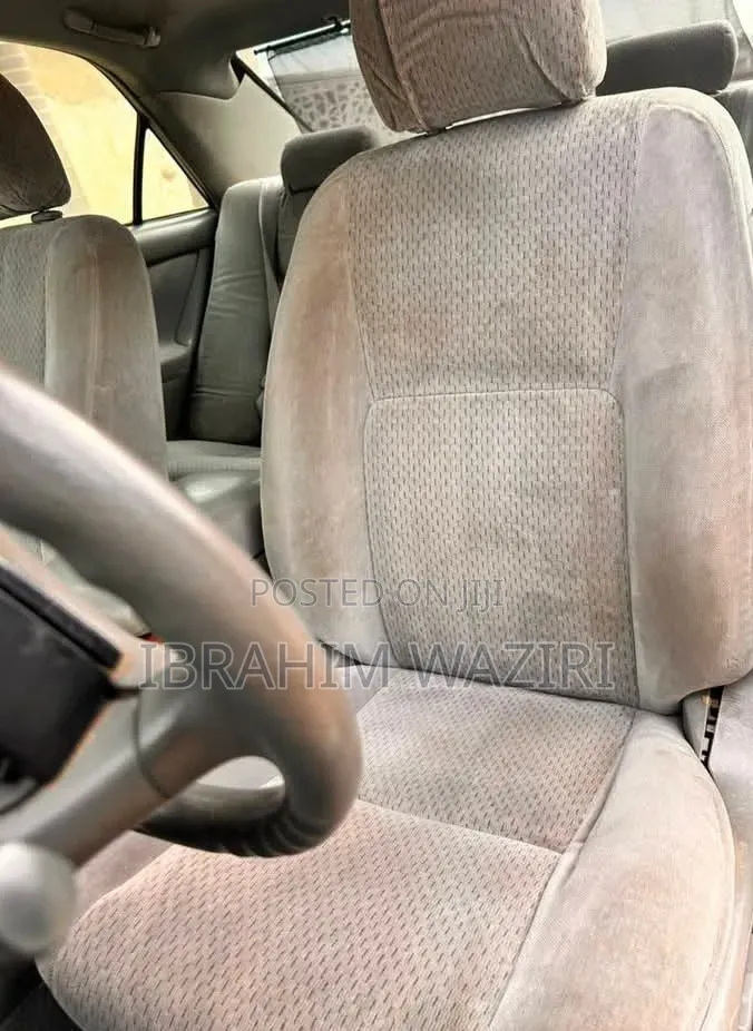 Toyota Camry 2004 Brown