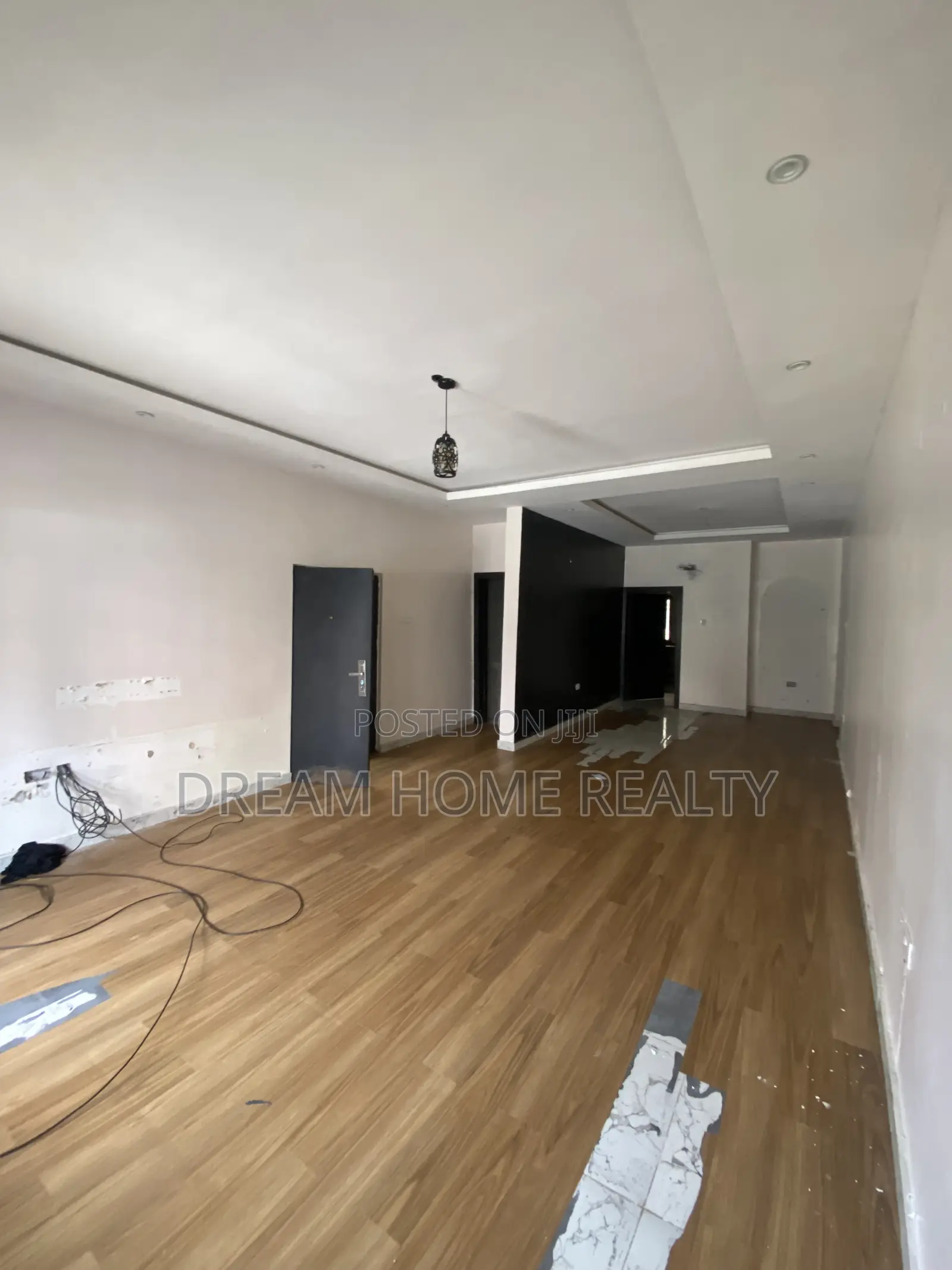 3bdrm Apartment in Orchid Road -, Lekki for rent