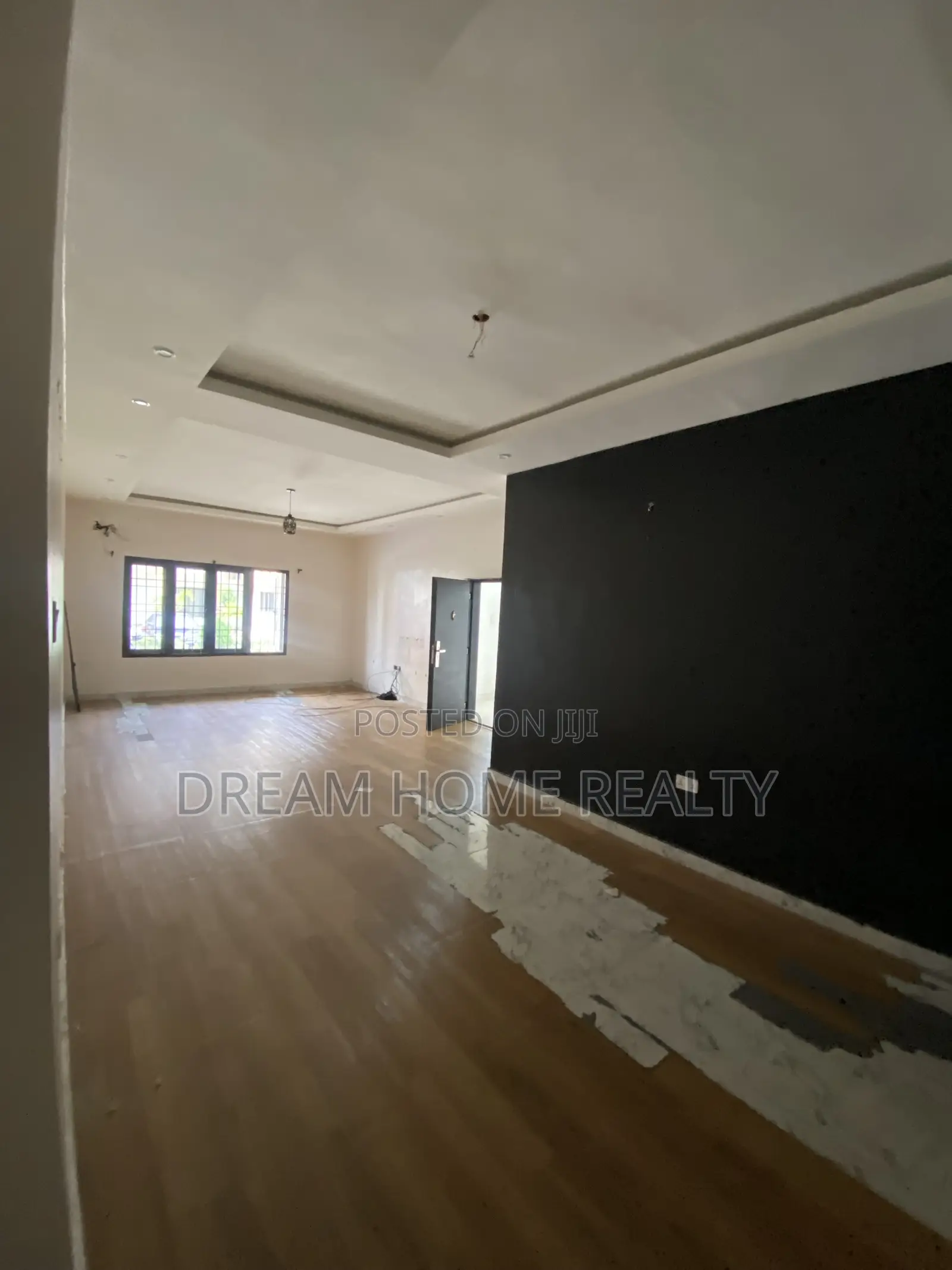 3bdrm Apartment in Orchid Road -, Lekki for rent