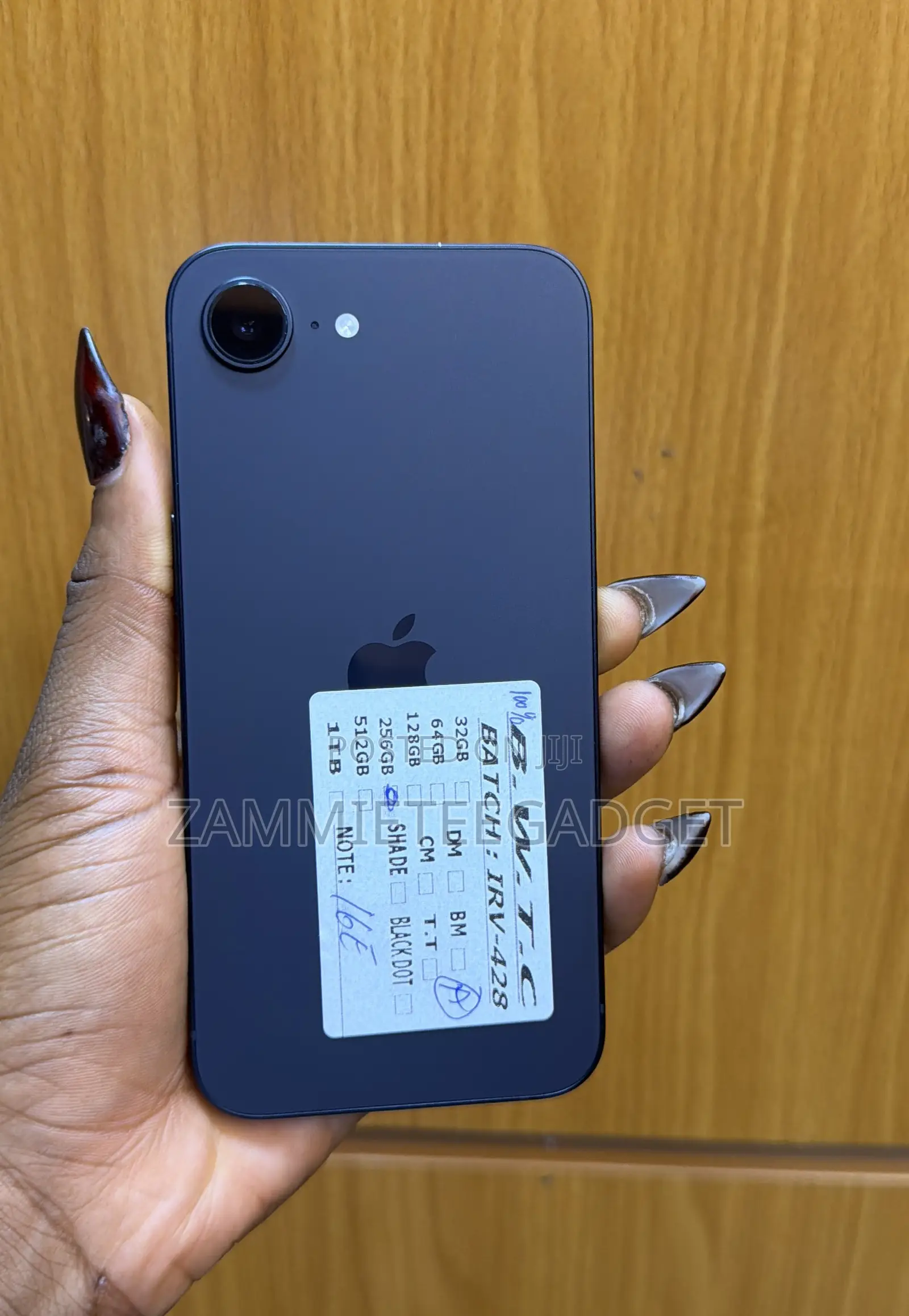 Apple iPhone 16e 128 GB Black
