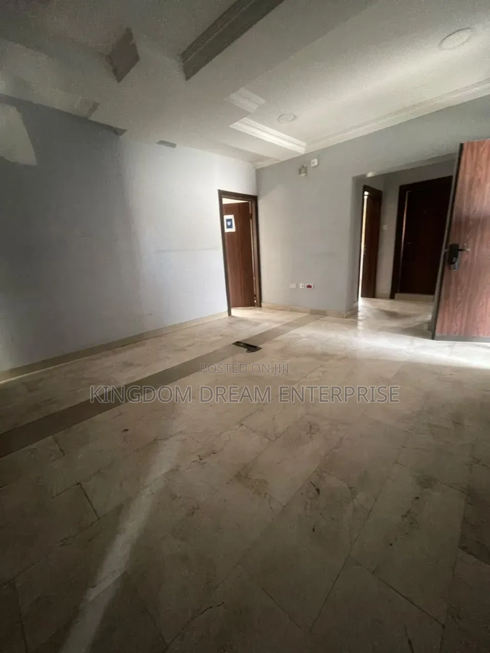 Office Buildings on 3 Floors Off Murtala Mohammed Way, Yaba