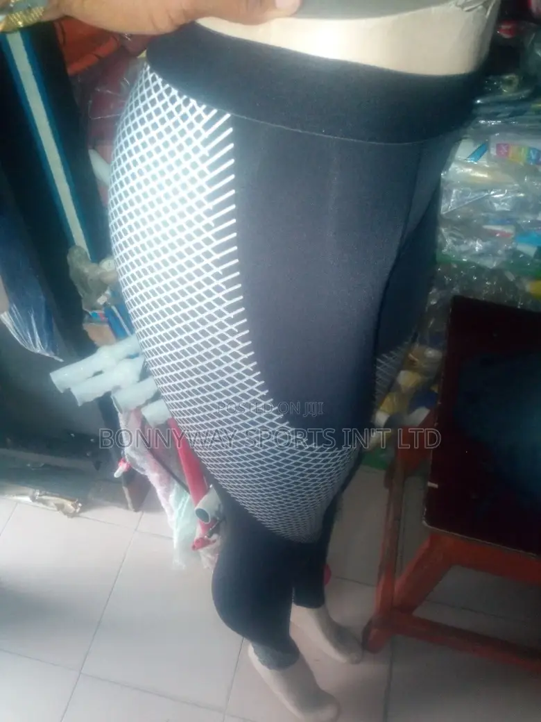 Ladies Sports Leggings