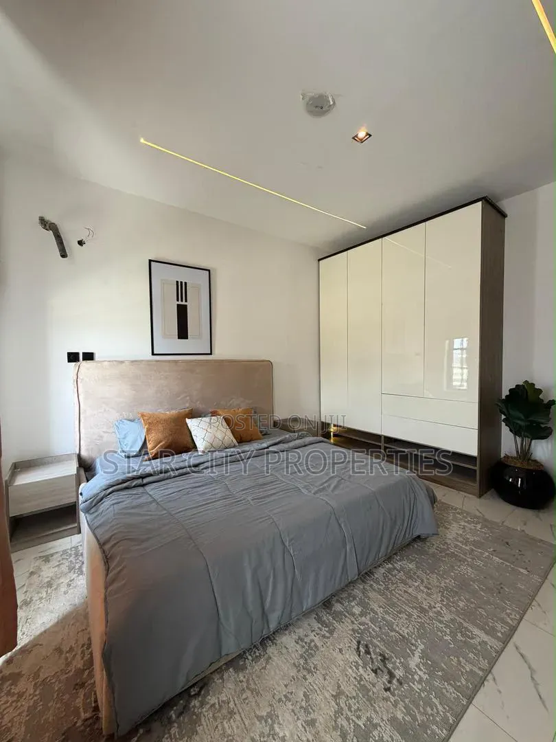 Furnished 2bdrm Apartment in Lekki Phase 1 for sale