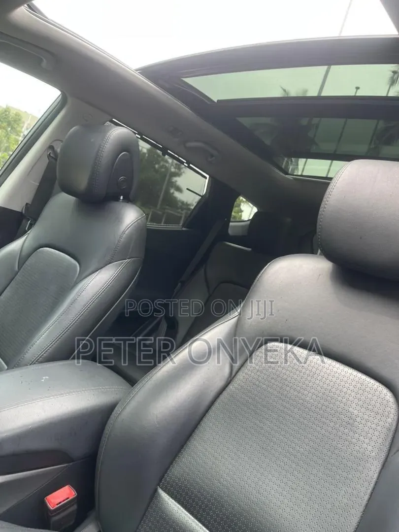 Hyundai Santa Fe 2016 Brown