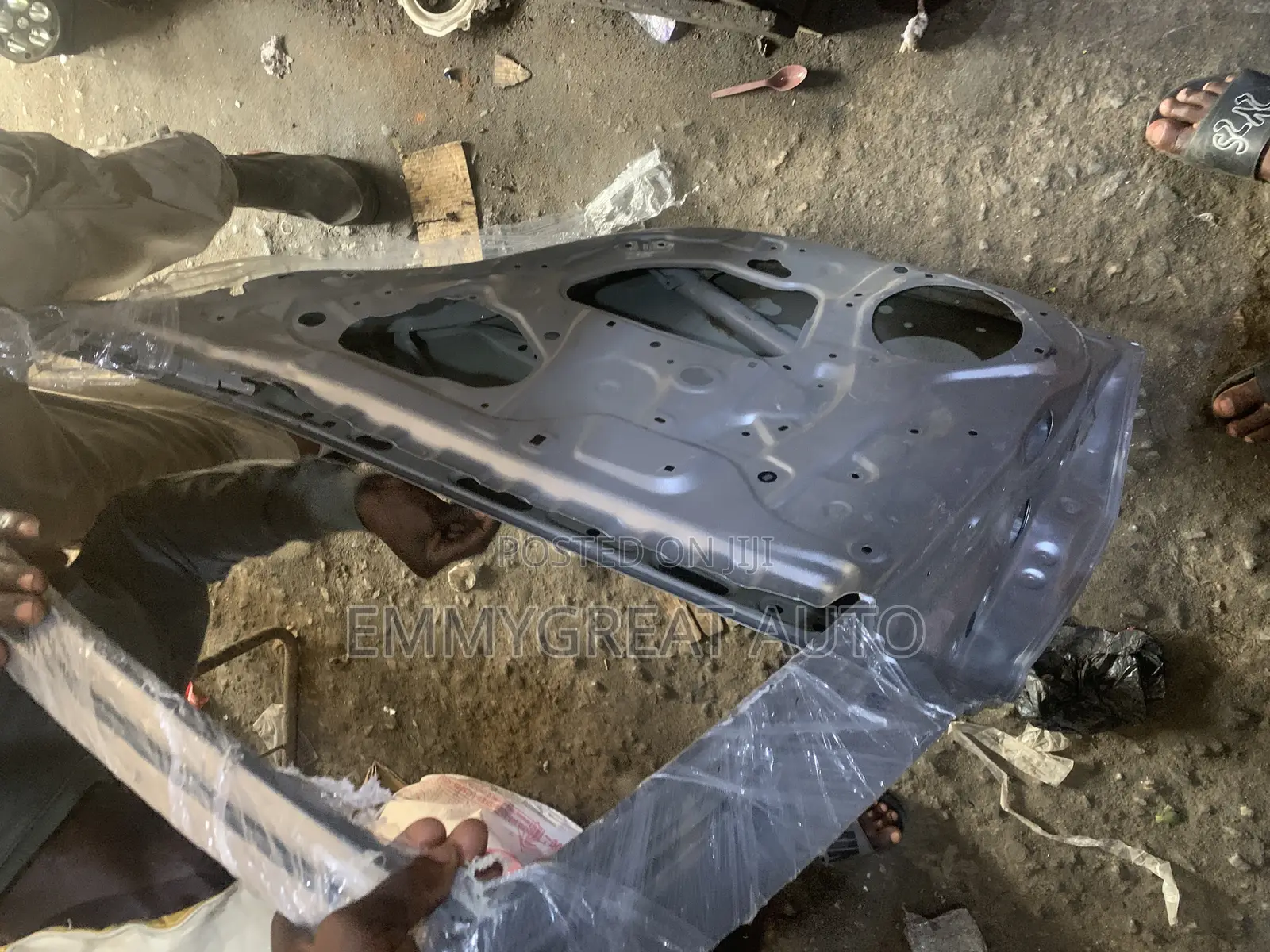 Toyota Camry 2025 Door