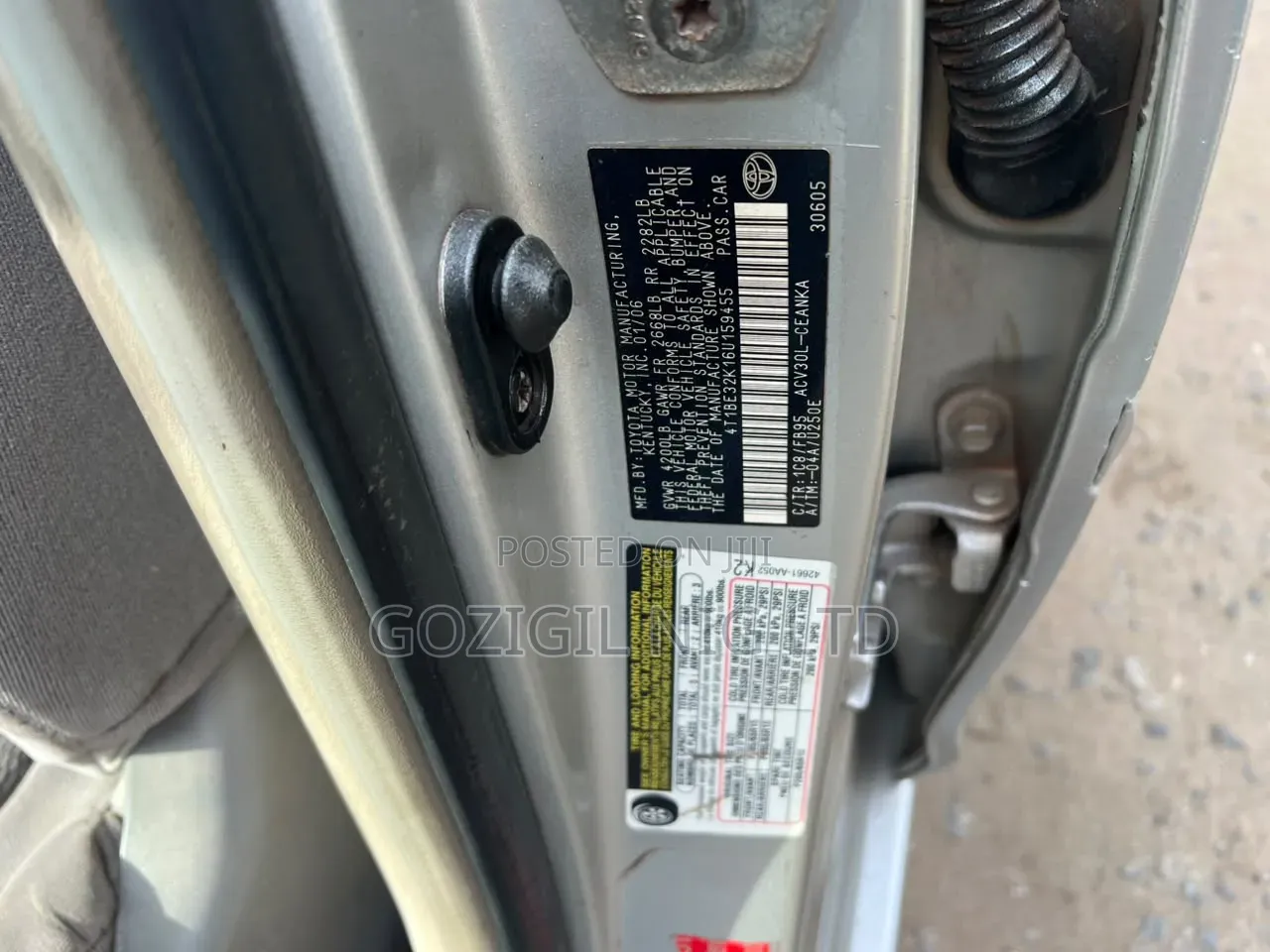 Toyota Camry 2006 Silver