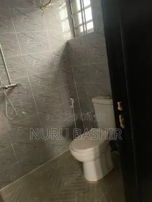 3bdrm Block of Flats in Odo Okun, Akala Express for rent