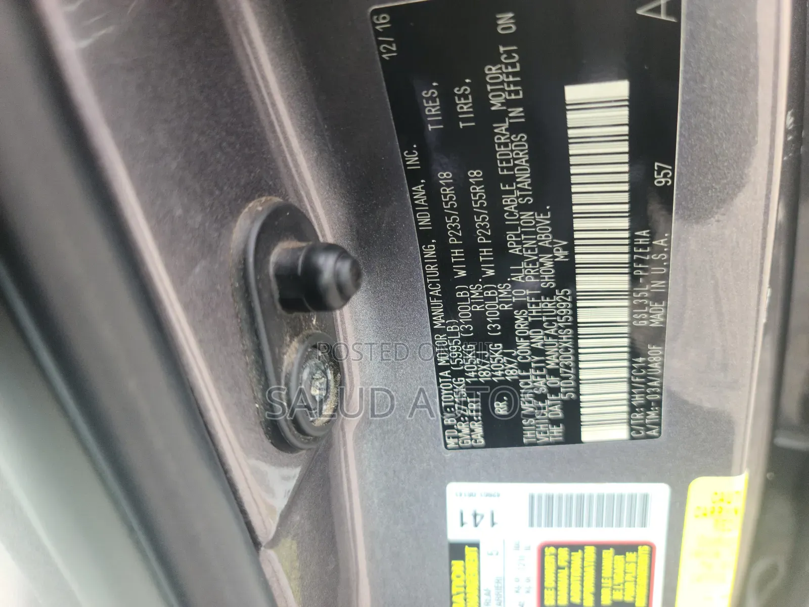 Toyota Sienna LE 8 Passenger (3.5L 6cyl 8A) 2017 Gray