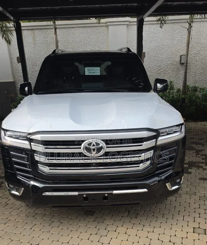 New Toyota Land Cruiser Prado VX 2026 Black