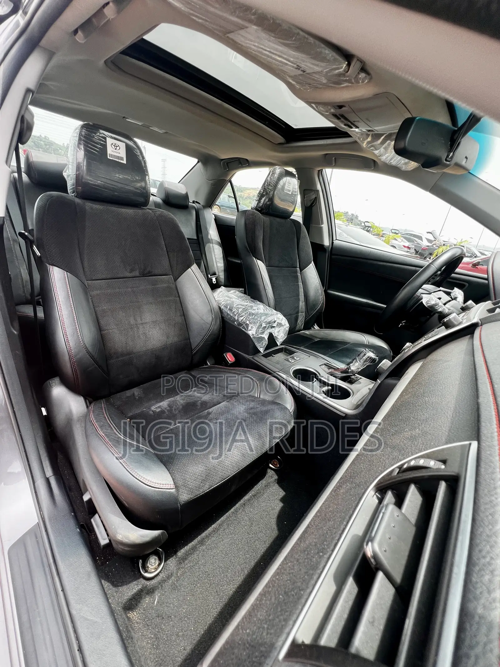 Toyota Camry XSE 4dr Sedan (2.5l 4cyl 6A) 2016 Gray