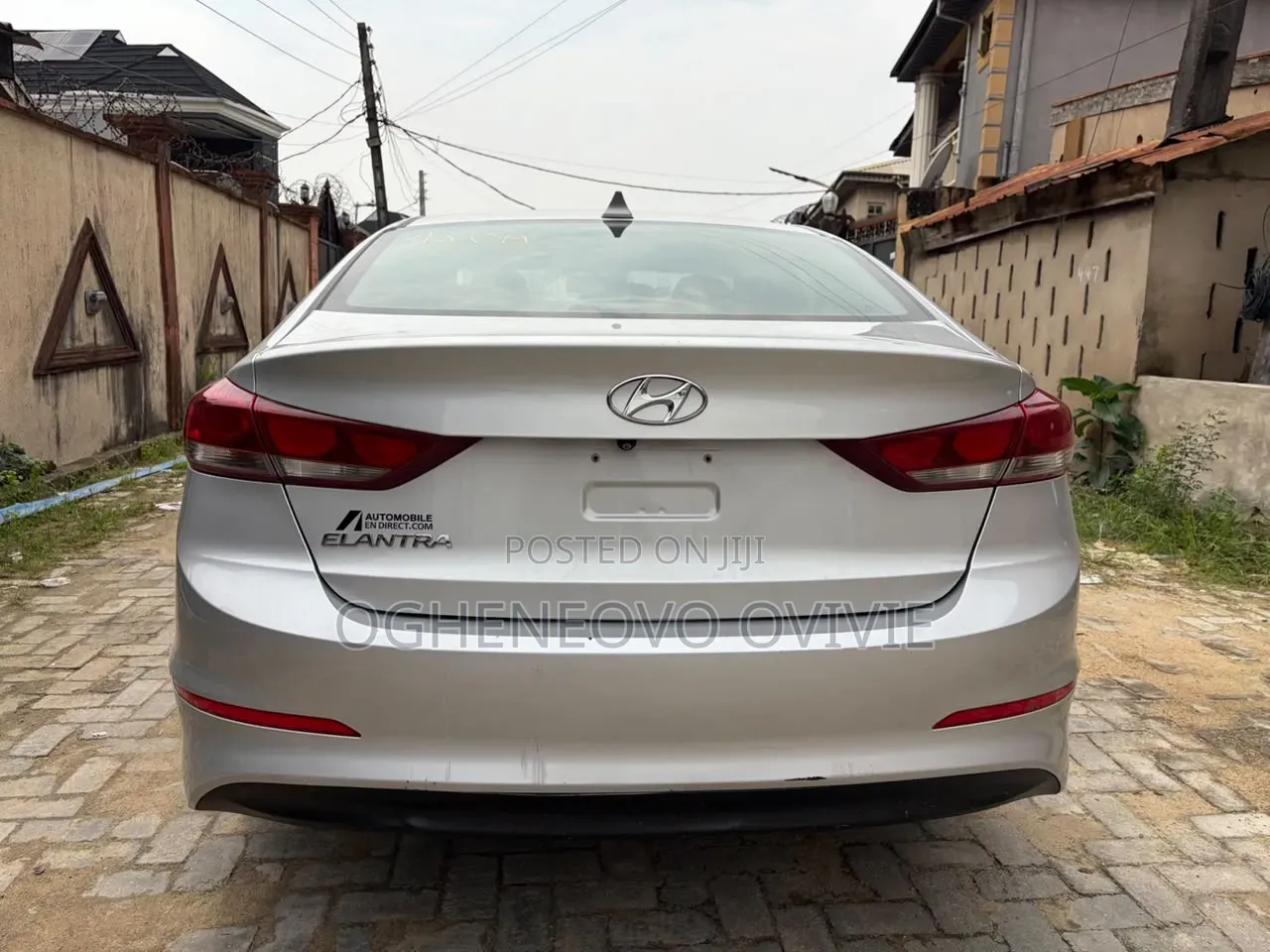 Hyundai Elantra ECO Sedan FWD (1.4L 4cyl 7A) 2017 Silver